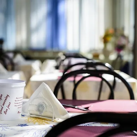 Suisse Hotel 3*