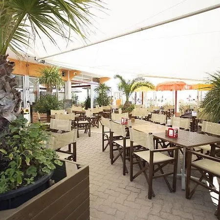 Hotel Suisse 3*